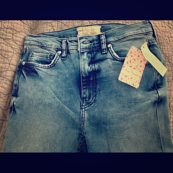 Free People sz 27 NWT  jeans - Picture 1 of 5